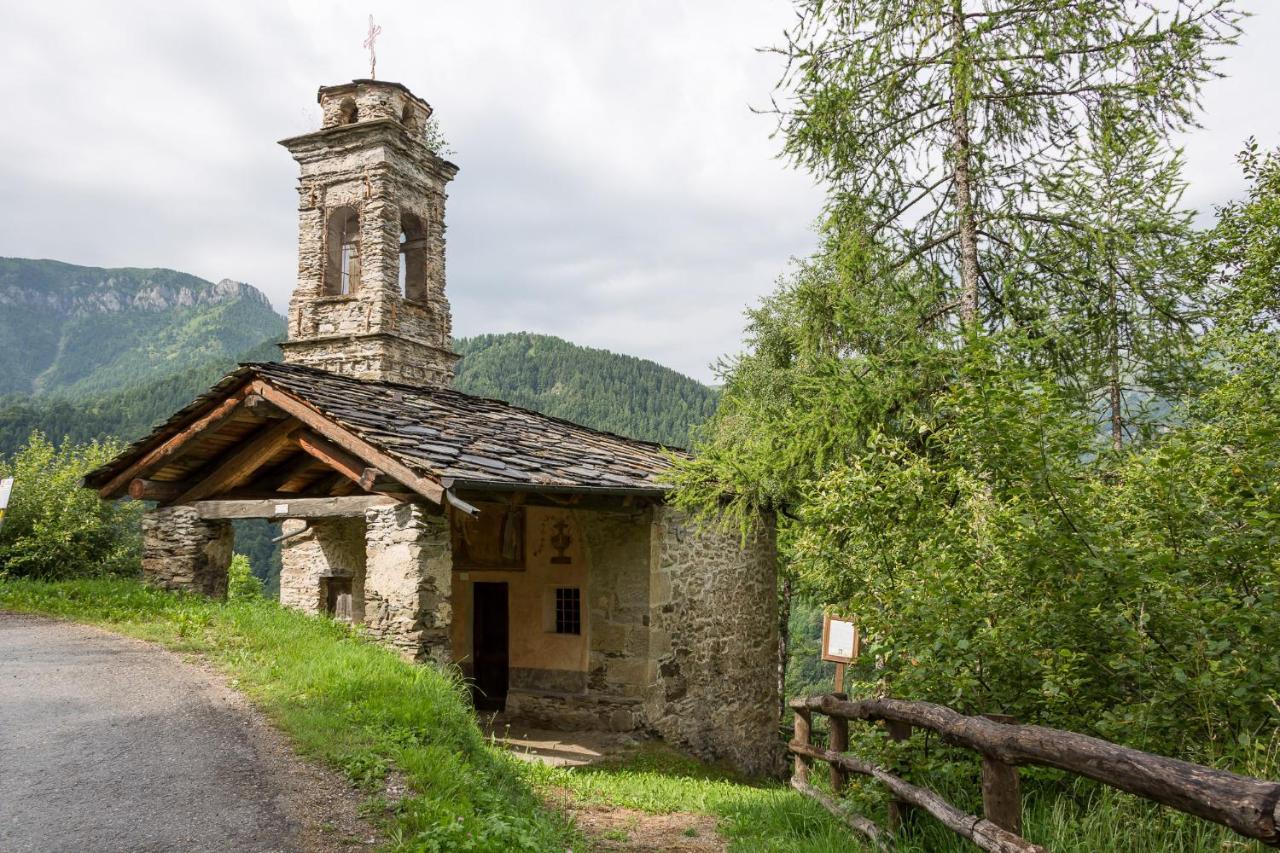 Albergo Locanda Mistral Acceglio Exterior photo
