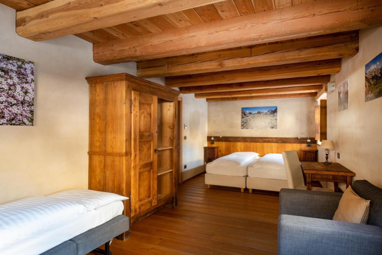 Albergo Locanda Mistral Acceglio Exterior photo